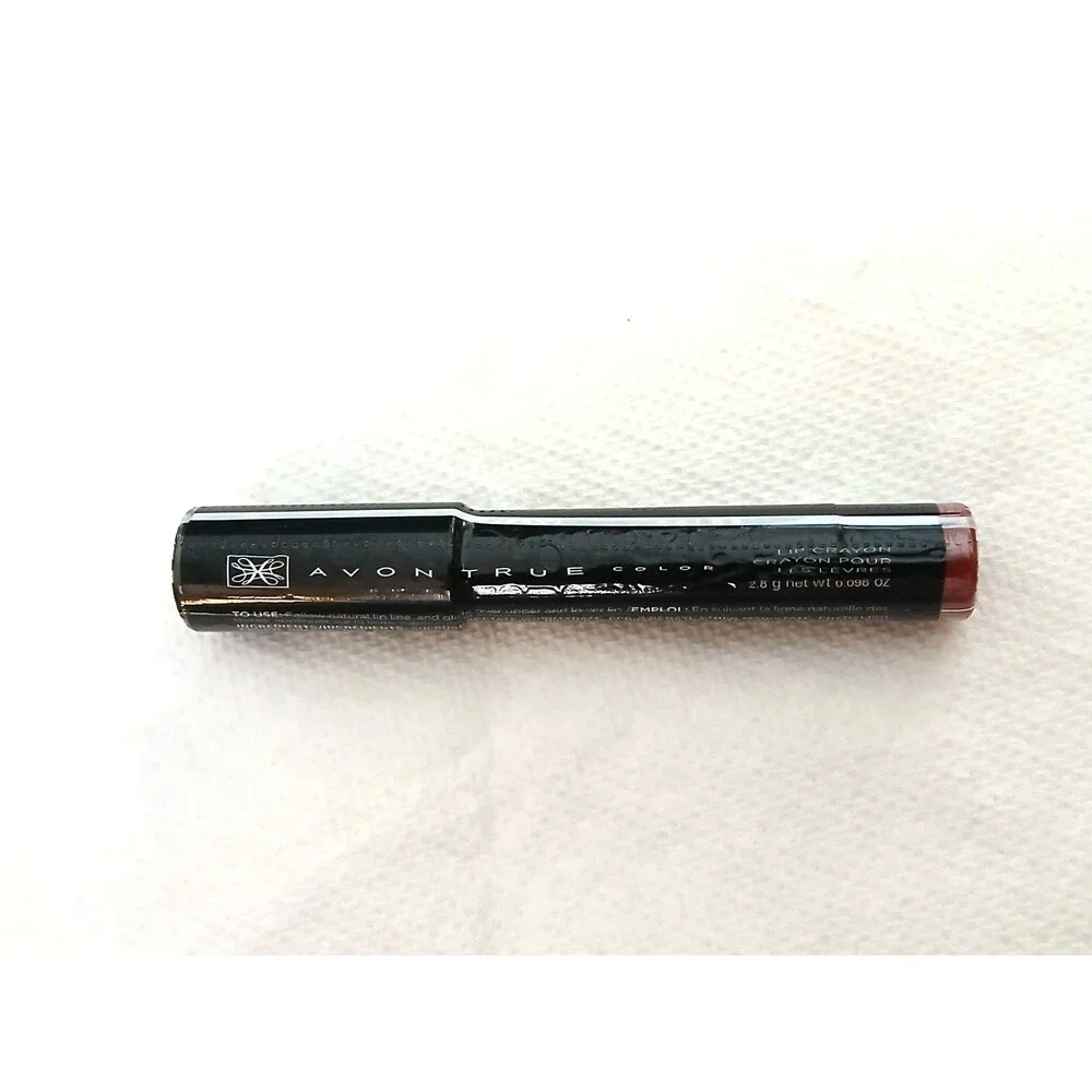 AVON True Color Lip Crayon (0.098 oz / 2.8 g) RED HAUTE - EXTREMELY RARE -SEALED